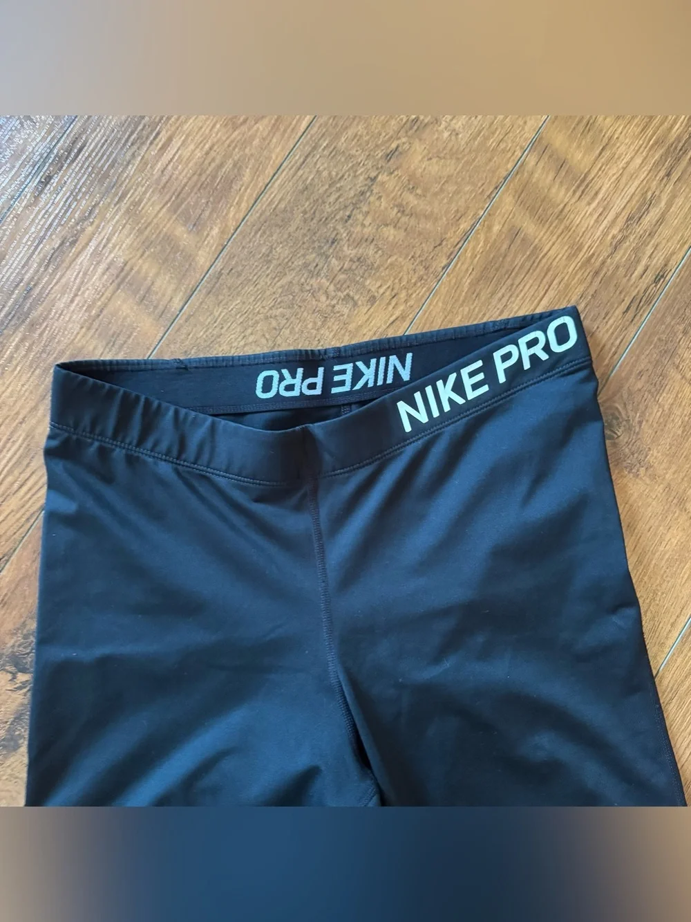 Nike Pro Dri-FIT Women Black Cropped Leggings Capri Size Large